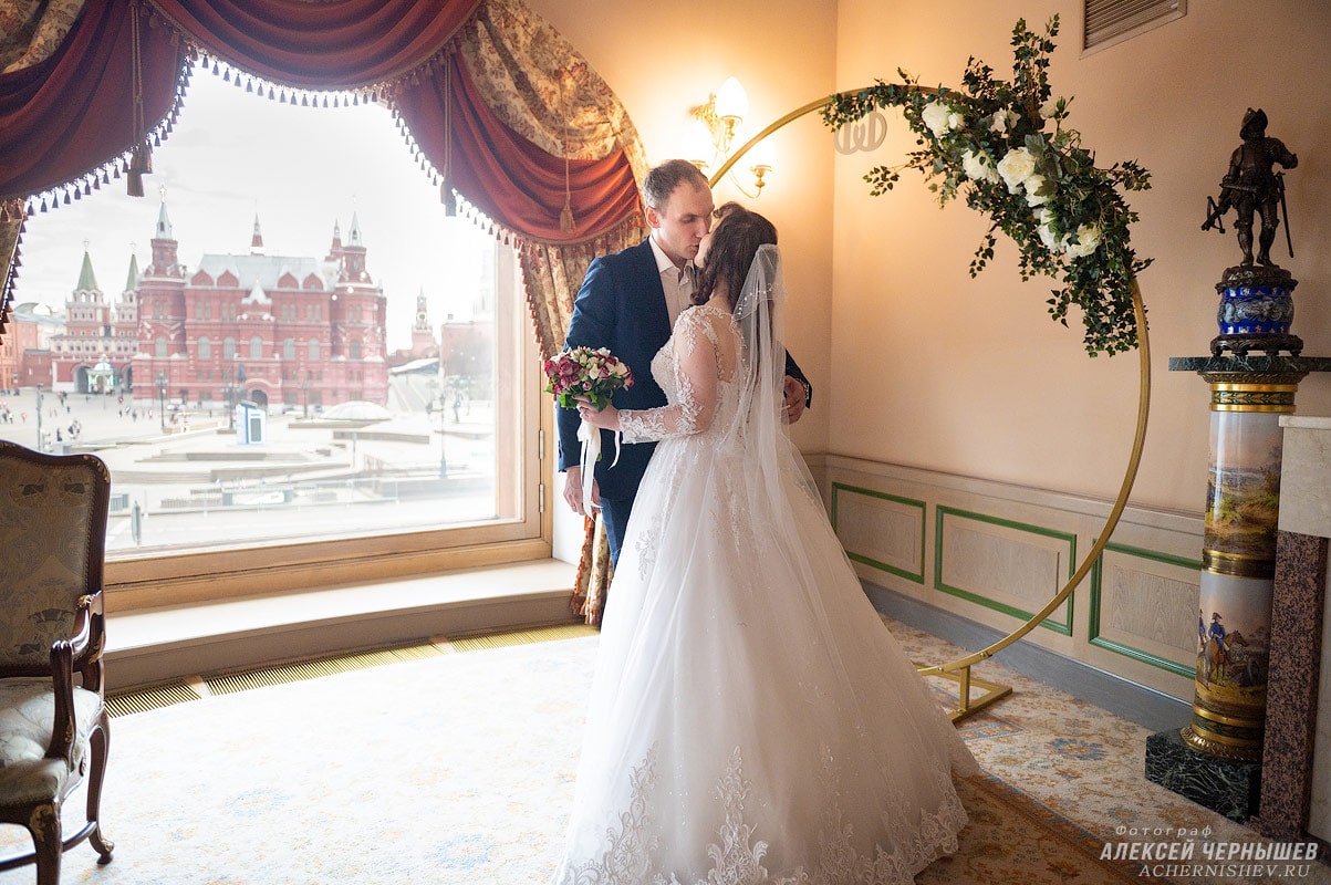 Гостиница Националь выездная регистрация брака с видом на Кремль